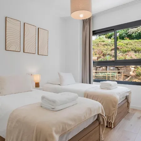 Apartment Getaway 2br W Sea View Estepona